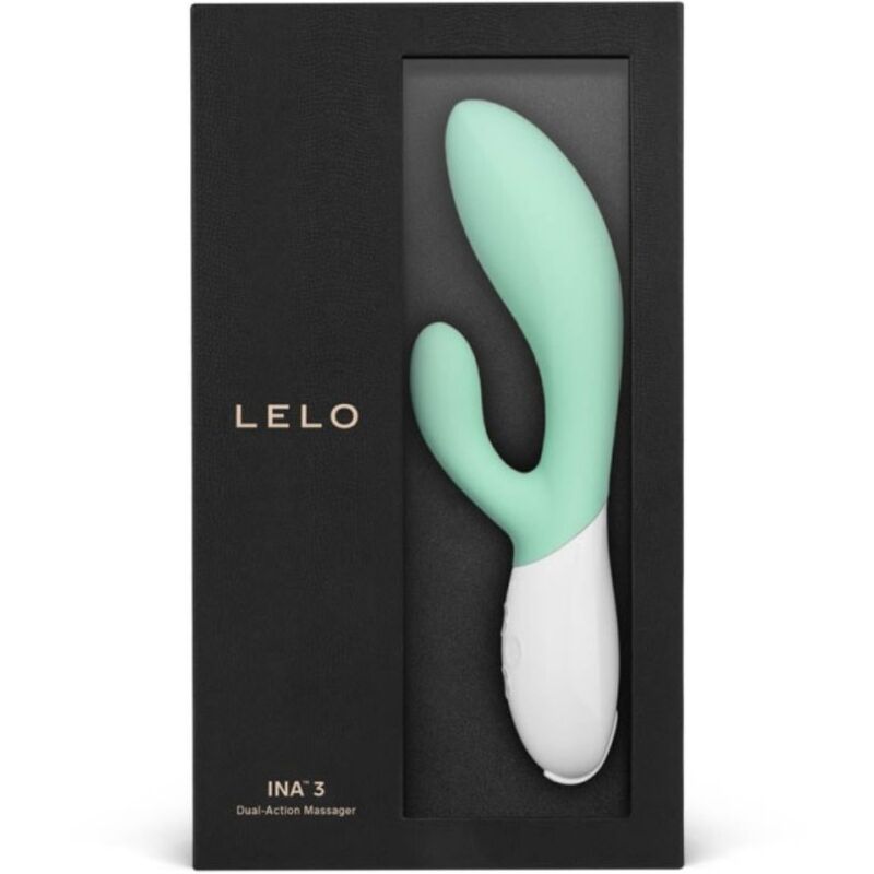 LELO Ina 3 - Massaggiatore doppio, colore verde alghe - in mano per le dimensioni