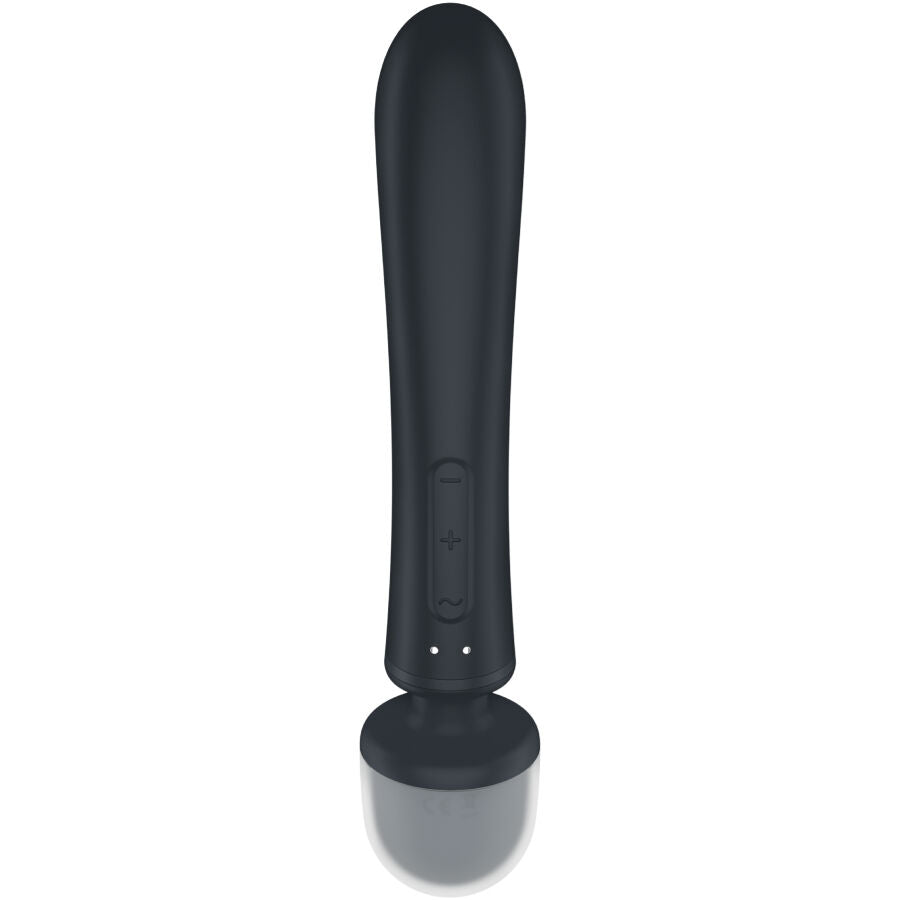 Satisfyer Triple Lover - Massaggiatore wand, colore grigio - in mano per le dimensioni