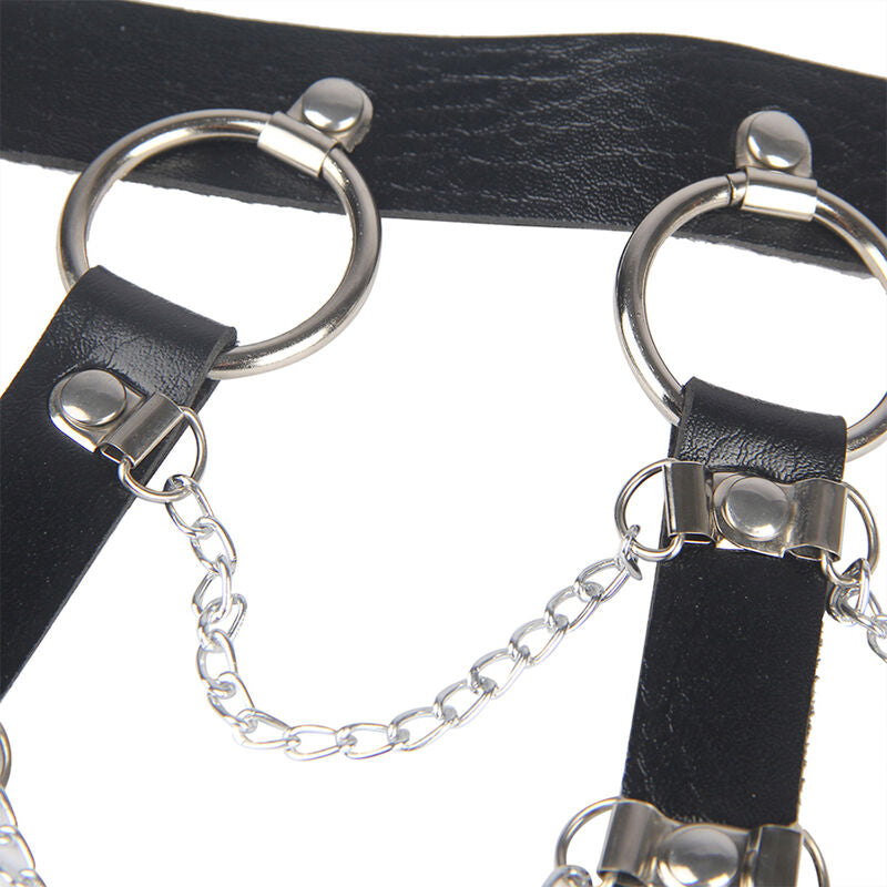 Subblime Pettorale Catene - Lingerie - in mano per le dimensioni