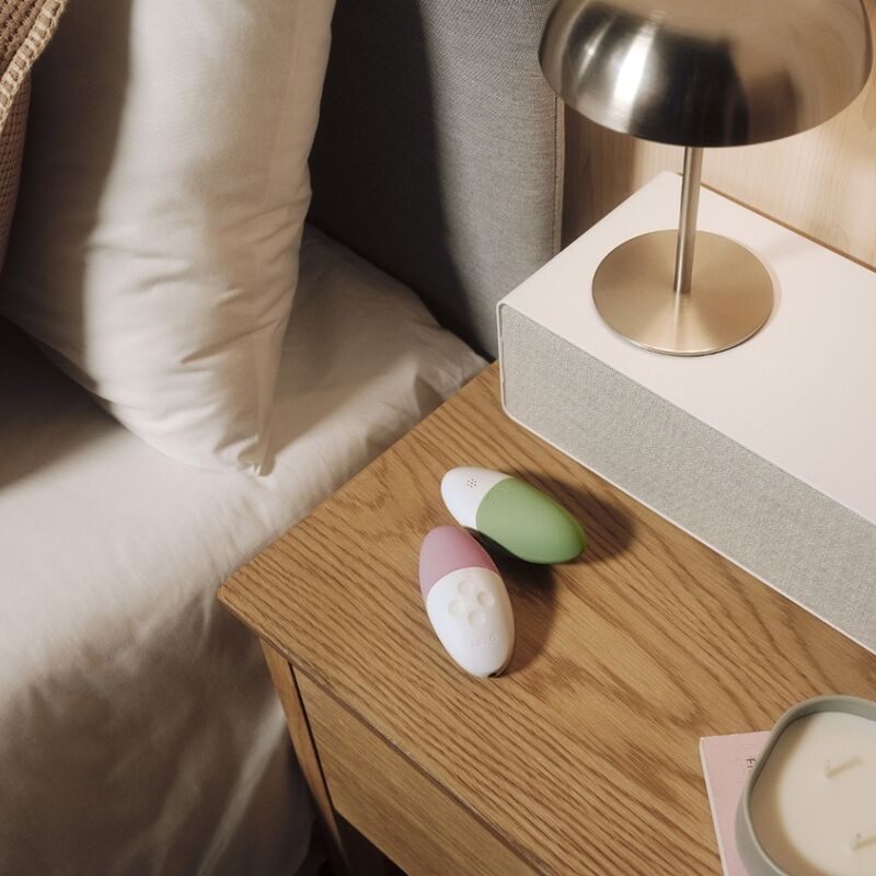 LELO Siri 3 - Massaggiatore esterno, colore crema pistacchio - nella confezione