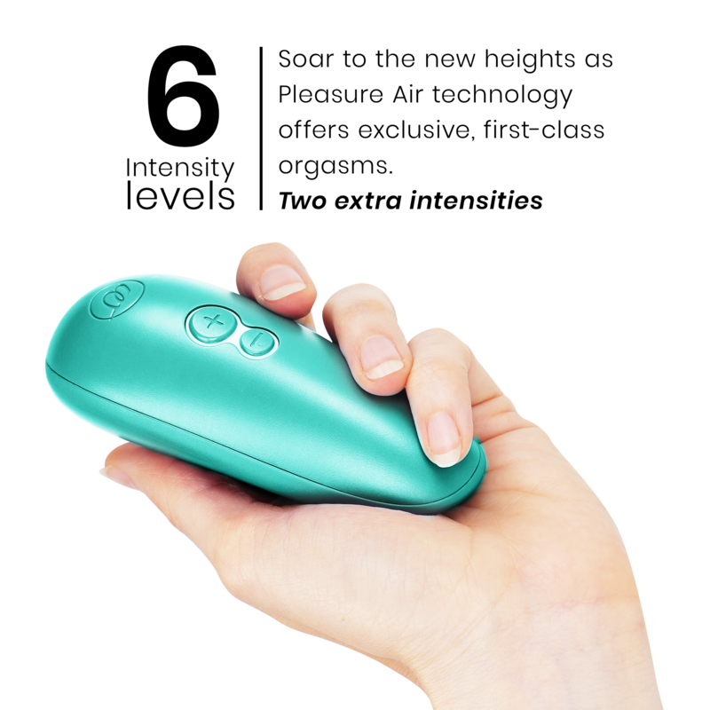 Womanizer Starlet 3 - Massaggiatore, colore turchese - in mano per le dimensioni