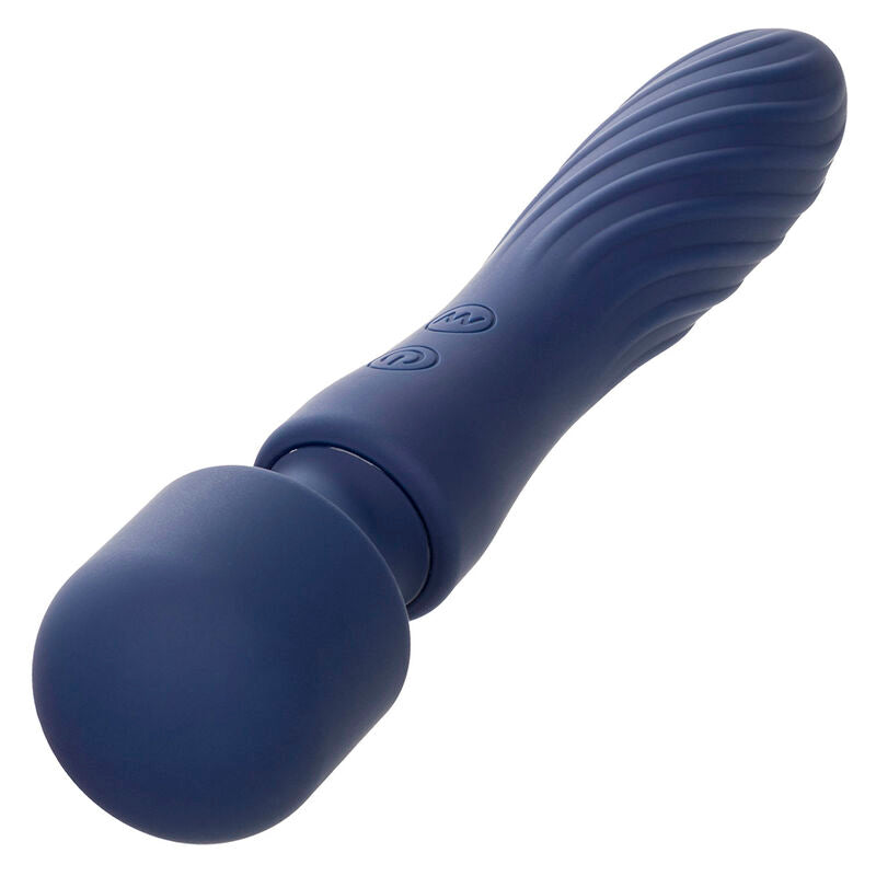 Calexotics Charisma Mystique - Massaggiatore wand - in mano per le dimensioni