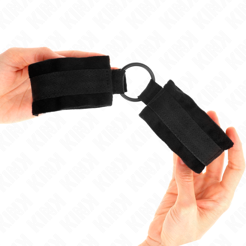 Kink Polsini - Accessorio intimo, colore pelliccia principianti 25 cm o ring 4 cm nero regolabile 15 25 cm - nella confezione