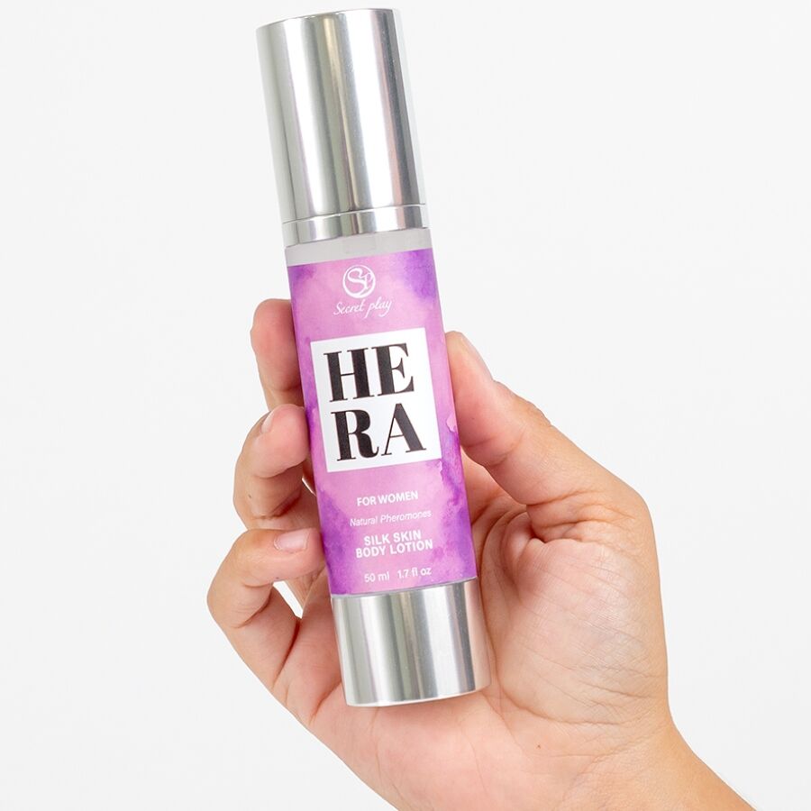 Secretplay Hera Silk Skin Lotion 50 ml - Olio da massaggio, kit da 3 - vista laterale