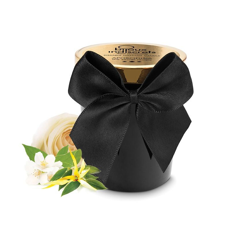 Bijoux Indiscrets Candela - Olio da massaggio, kit da 3 - in mano per le dimensioni