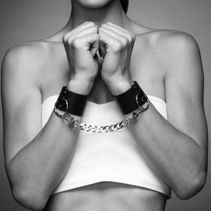 Bijoux Indiscrets Maze Polsini Largi - Accessorio intimo - vista laterale